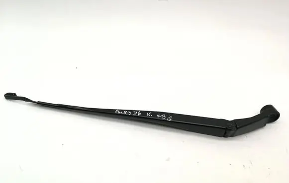 Toyota Auris E180 Windshield/front glass wiper blade 