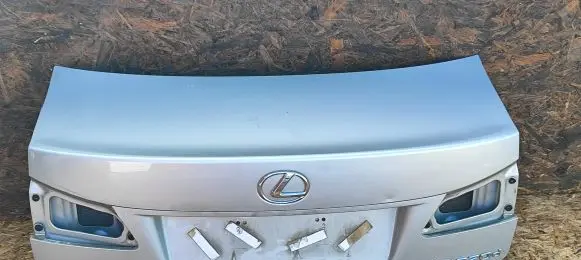 Lexus IS 220D-250-350 Tailgate/trunk/boot lid