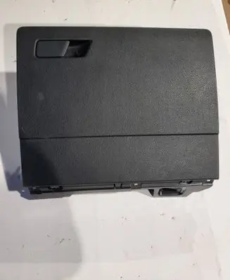 Volkswagen Tiguan Glove box 571857097A