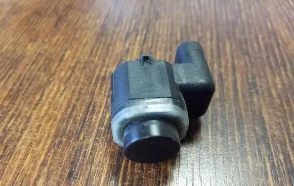 Audi A7 S7 4G Rear parking sensor holder (PDC) 1S0919275A 0005170504 103157