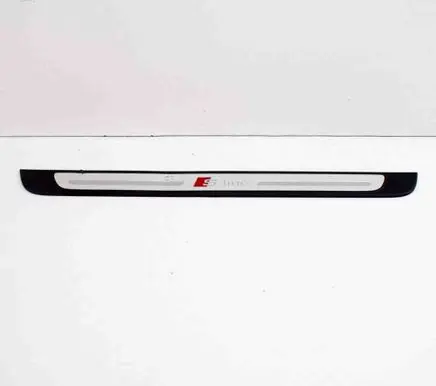 Audi A1 Front sill trim cover 8V4853491N