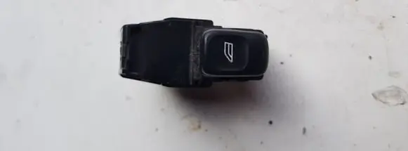 Volvo S60 Electric window control switch 30658696