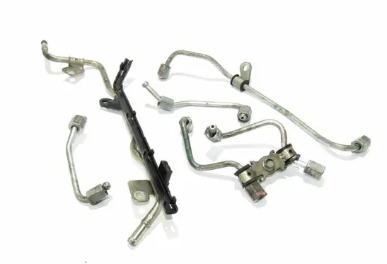 Honda Civic Fuel injector supply line/pipe 
