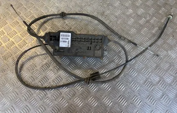 BMW X5 E70 Hand brake control module 6796072 13665010 15005010