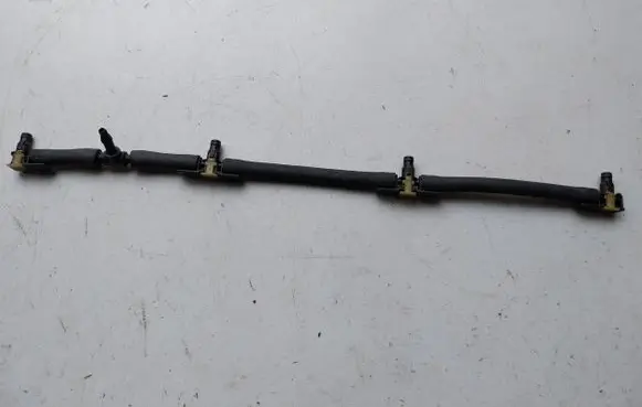 Fuel return line/hose