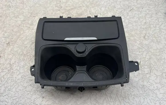BMW 2 F22 F23 Cup holder front 9207320 51169207320 162083