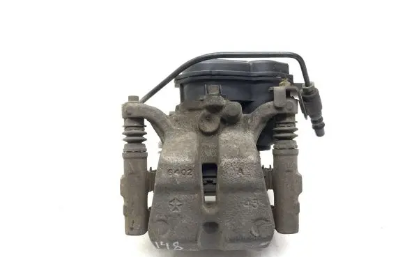 Jeep Cherokee Rear brake caliper 18328601A 32353472