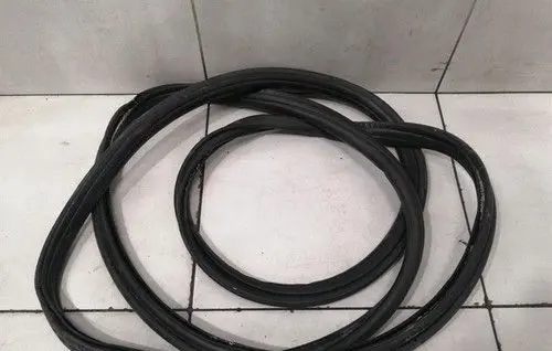 Porsche Cayman 987 Front door rubber seal 98751291101