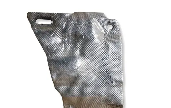 Citroen C3 Picasso Heat shield in engine bay 