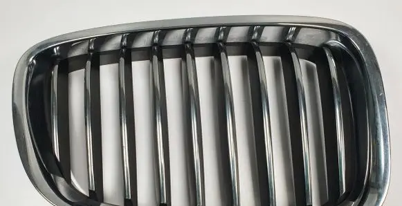 BMW 5 GT F07 Front bumper upper radiator grill 7336486