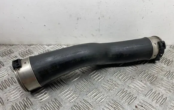 BMW 5 F10 F11 Intercooler hose/pipe 7810614