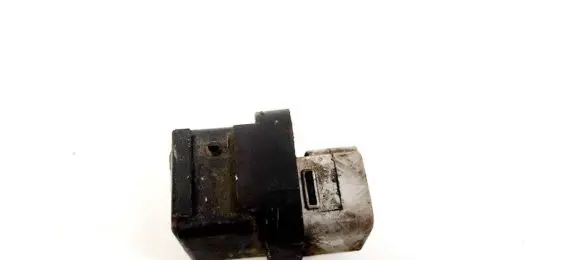 Toyota Corolla E120 E130 Glow plug pre-heat relay 2861067010 28610-67010