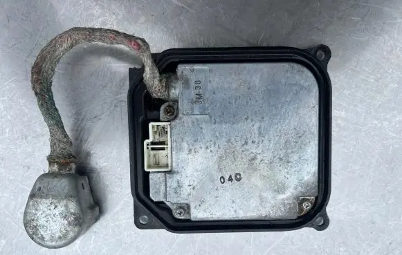 Toyota Land Cruiser (J150) Headlight ballast module Xenon 3900078515