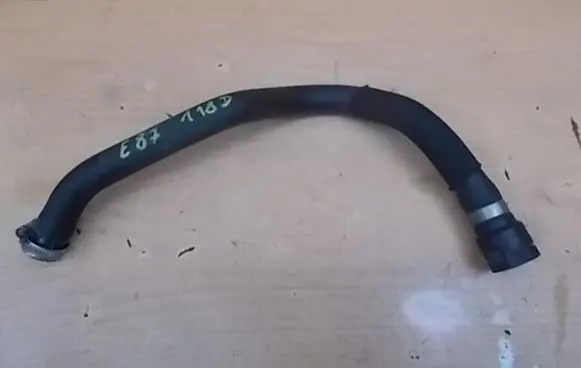 BMW 1 E81 E87 Engine coolant pipe/hose