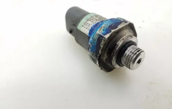 Air conditioning (A/C) pressure sensor