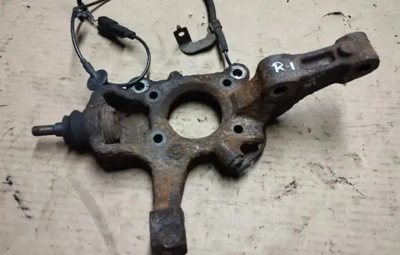 Chrysler Sebring (JS) Front wheel hub spindle knuckle
