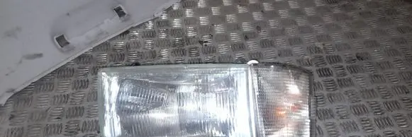 Volkswagen Transporter - Caravelle T4 Headlight/headlamp