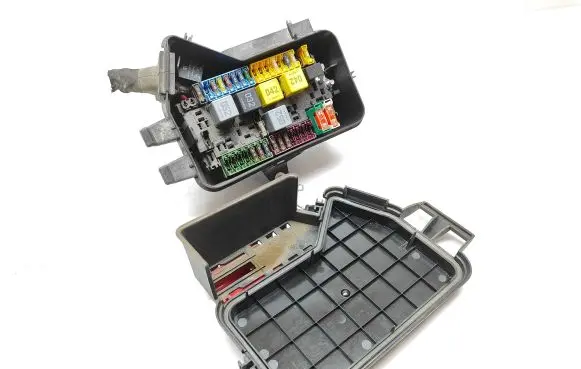Mercedes-Benz Vito Viano W447 Fuse box set A4475400082