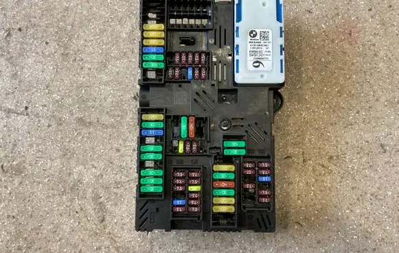 BMW 5 G60 G61 Fuse box set 5A09BA7