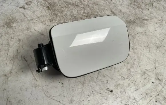 BMW 5 G30 G31 Fuel tank cap 7387939
