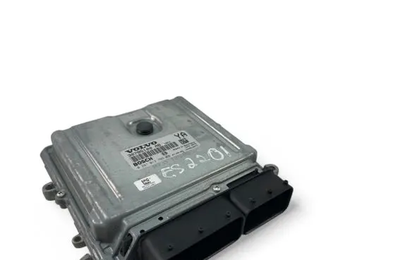 Volvo V70 Engine control unit/module ECU 30785100AB 0281012765