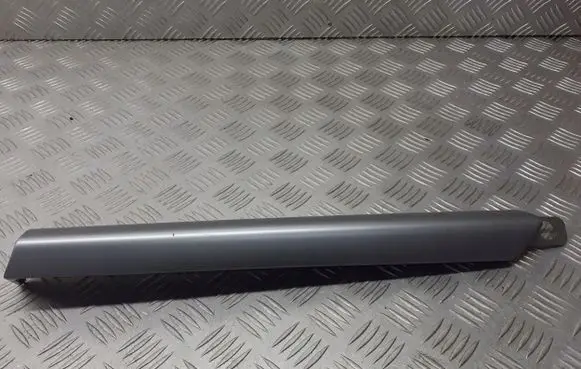 Opel Astra H Dashboard lower bottom trim panel 13116934