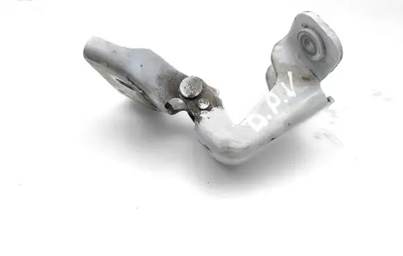 Opel Vivaro Front door lower hinge 