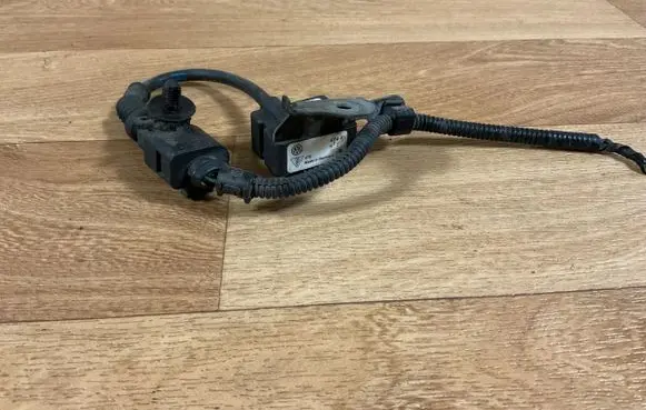 Porsche Cayenne (9PA) ABS wheel speed sensor 7l0907674a