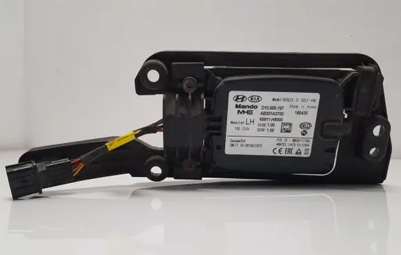 KIA Stonic Blind spot module 95811H8000 D10000197 AB301A3700