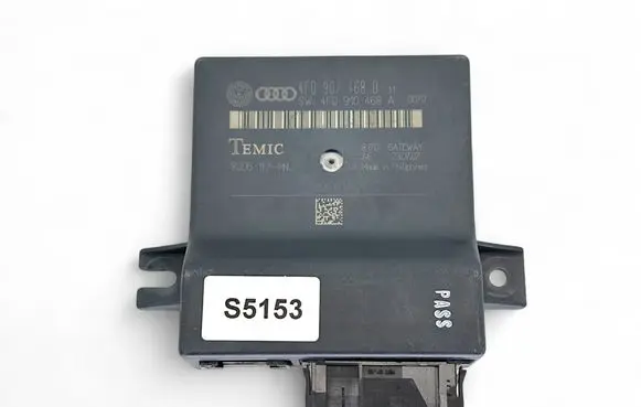 Audi A6 S6 C6 4F Gateway control module 4F0907468D 4F0910468A 8006TF7MNL