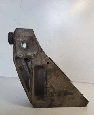 BMW X5 E70 Engine mounting bracket 22116772680