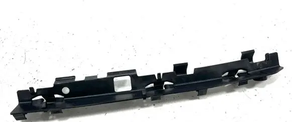 Volvo XC60 Front bumper mounting bracket 30715736