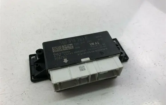 Volkswagen Golf VII Other control units/modules 5Q0919283F G557