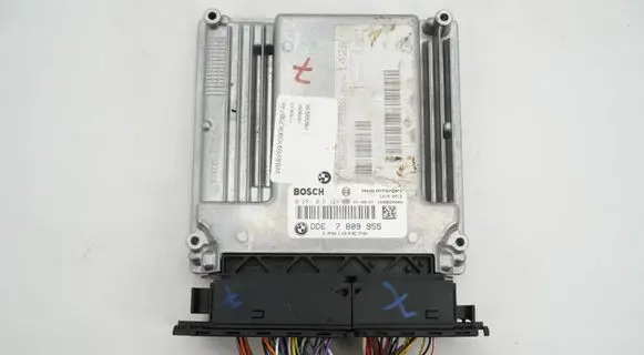 BMW 5 E60 E61 Engine control unit/module 7809955 0281015128