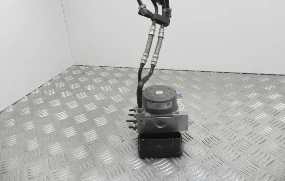 Ford Mustang VI ABS Pump FR3C2C405BD