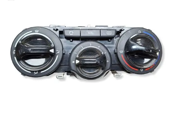 Peugeot 208 I Climate control unit S26279310 96722483ZD