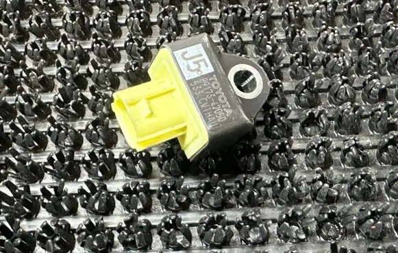 Toyota Prius (XW50) Airbag deployment crash/impact sensor 8917347050