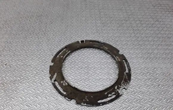 Nissan Murano Z50 In tank fuel pump screw locking ring/nut 