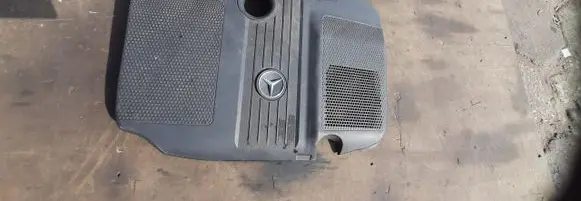 Mercedes-Benz E C207 W207 Engine cover (trim) 10102167
