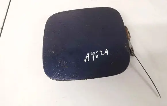 Mitsubishi Carisma Fuel tank cap