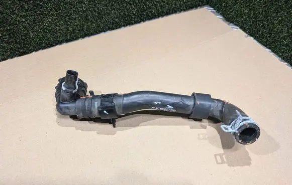 Volkswagen ID.4 Engine coolant pipe/hose 1EK121036