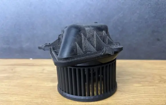 Opel Vivaro Heater fan/blower