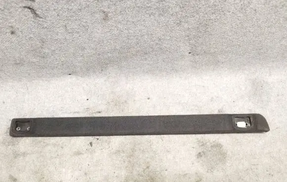Volkswagen Touareg II Other trunk/boot trim element 7P6863528A 7P5863528A