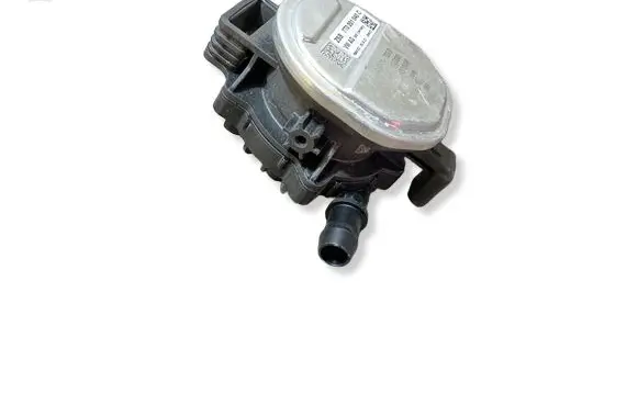 Volkswagen Multivan T7 Secondary air pump 7T0201040C 04E906703D AA9089730000
