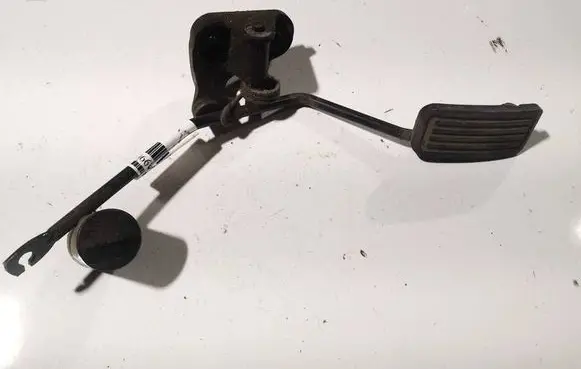 Toyota Aygo AB10 Accelerator throttle pedal