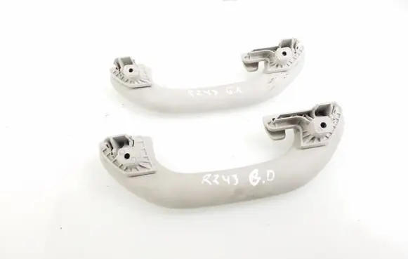 Volkswagen PASSAT B6 Rear interior roof grab handle
