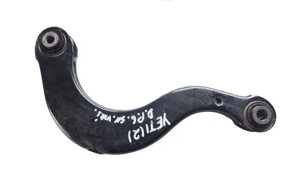 Rear control arm