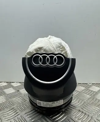 Audi A3 8Y Steering wheel airbag 8Y0880201E