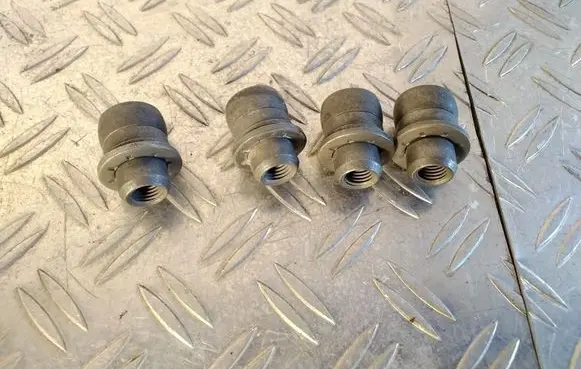 Nuts/bolts