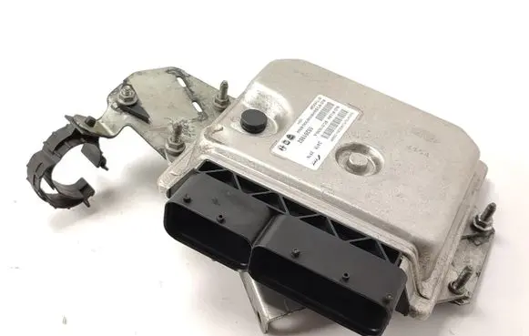 Fiat Ducato Engine control unit/module ECU 55261982 20251217HCR1140